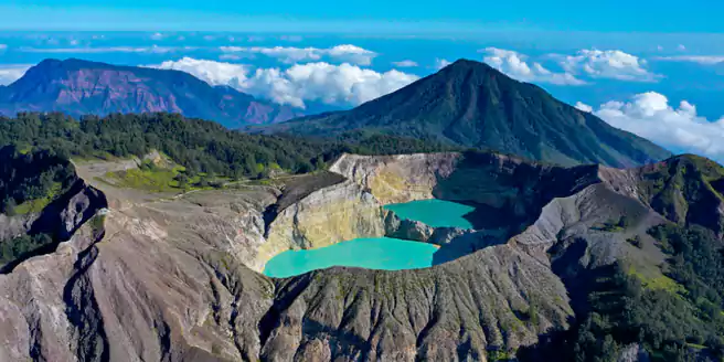 Gunung Paling Indah Di Indonesia - Gunung Kelimutu