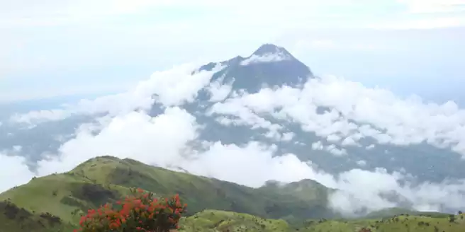Gunung Tertinggi Di Pulau Jawa No 10 Gunung Argapura