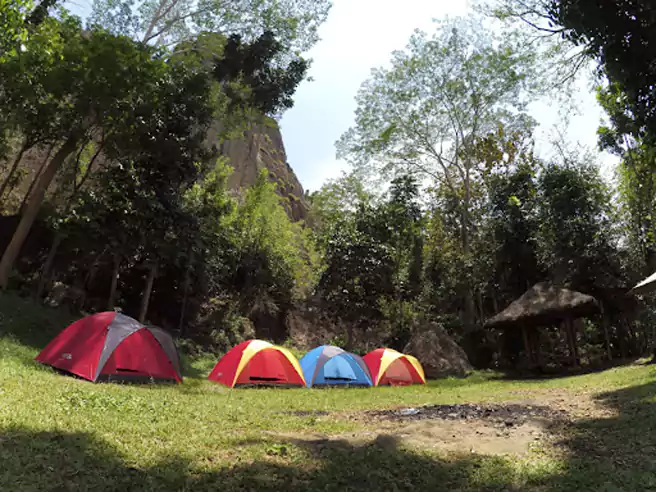 Tempat Camping Di Jogja Puncak Gunung Api Purba Nglanggeran