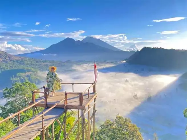 Wisata Alam Pinggan Sunrise Spot Bali