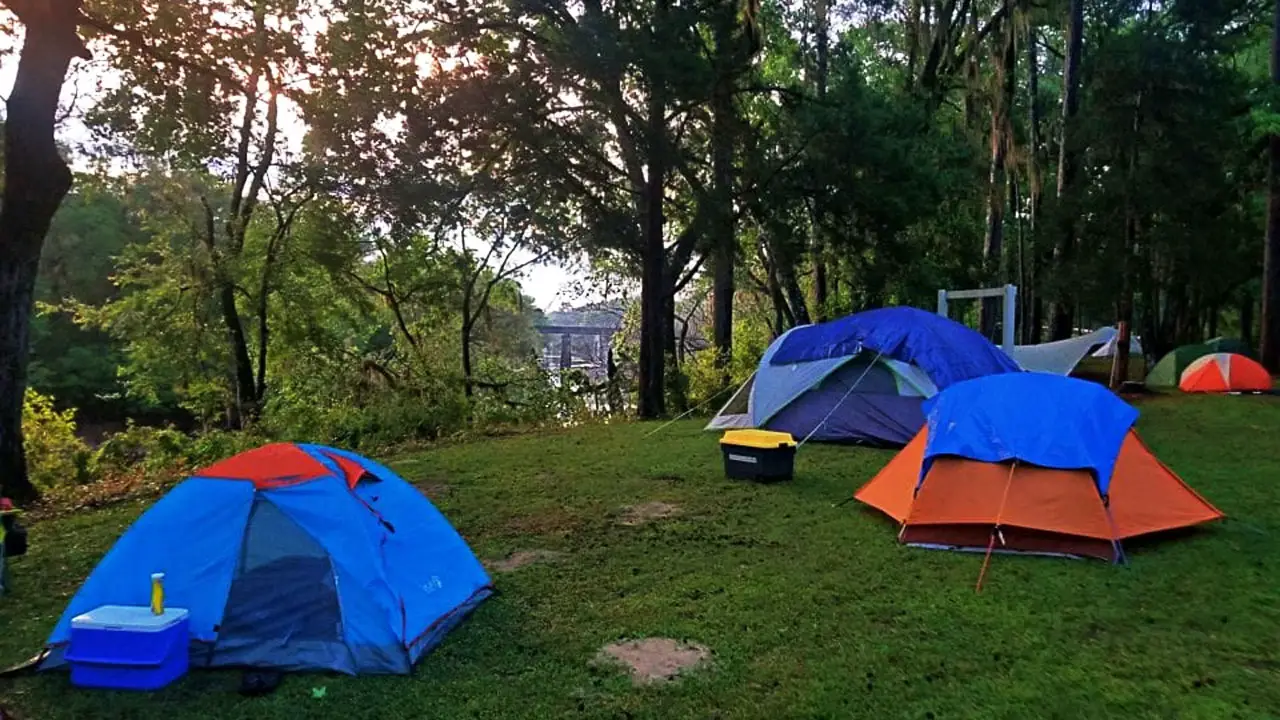 Rekomendasi Tempat Camping Terbaik Di Purworejo