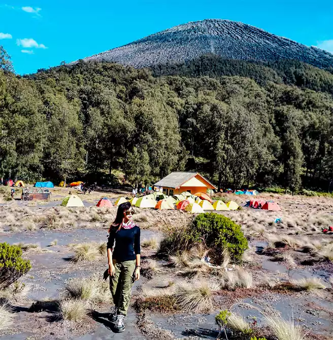 Area Camping Di Kalimati Gunung Semeru