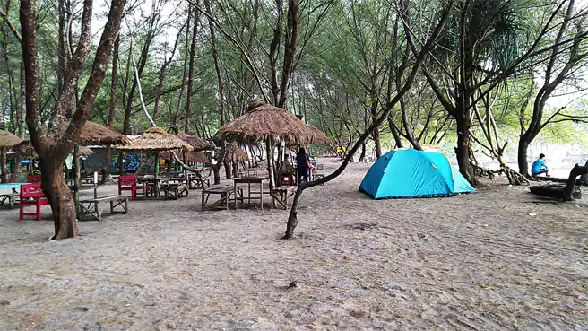 Tempat Camping Di Blitar Pantai Serang Blitar