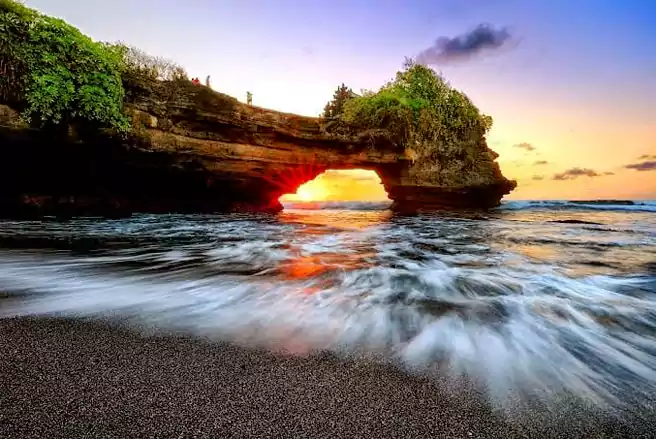 Sekilas Tentang Keindahan Pantai Batu Bolong Badung Bali