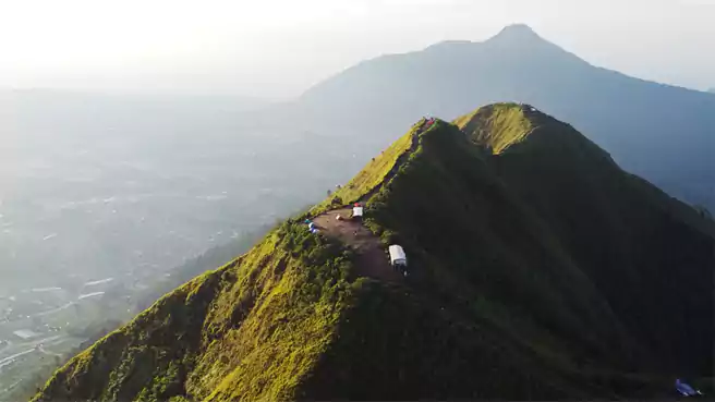 Tempat Fenomenal Di Gunung Andong Jawa Tengah