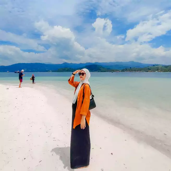 Pantai Di Pesawaran Pulau Tangkil