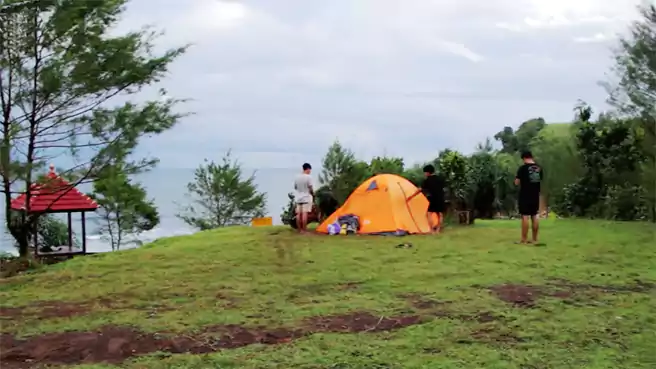 Tempat Camping Di Tulungagung Pantai Pacar