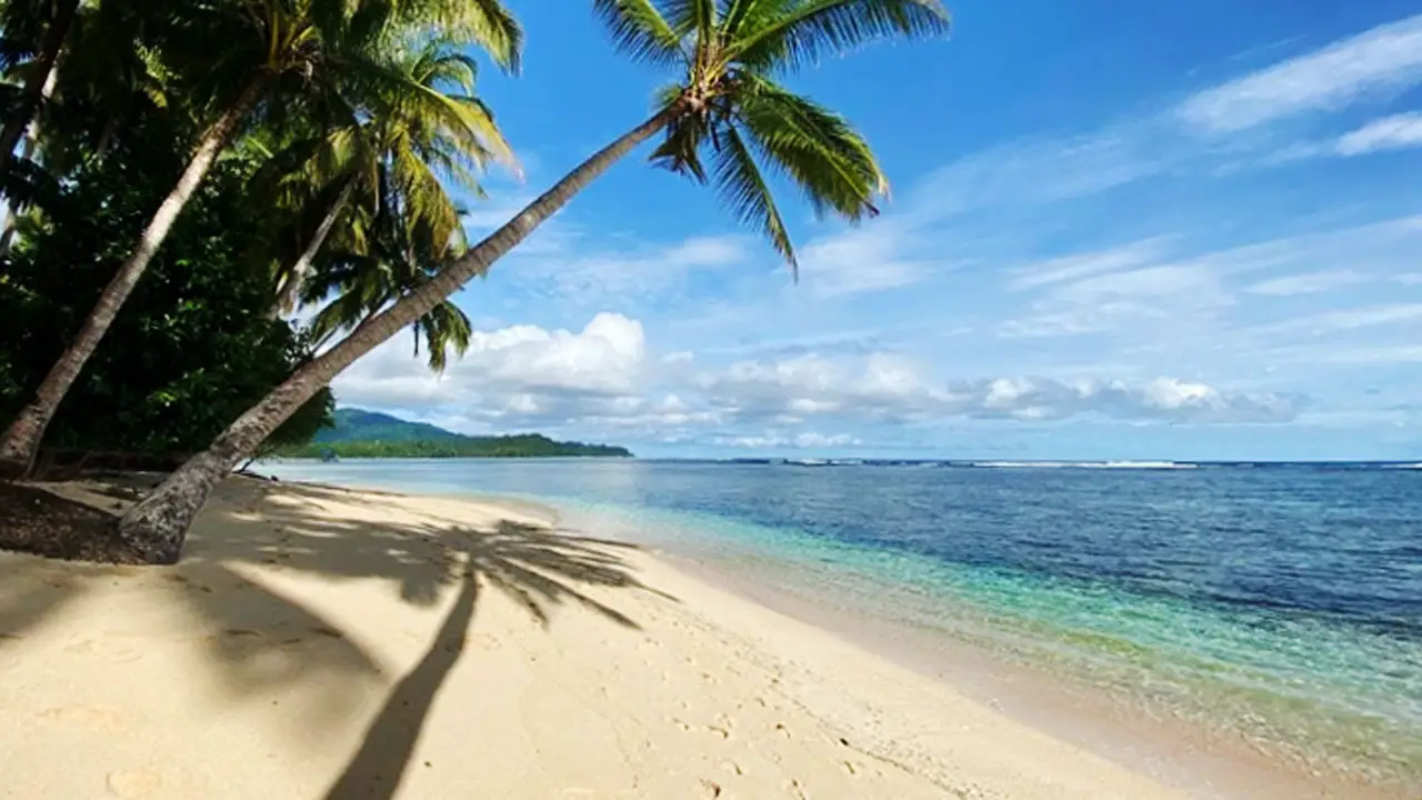 Wisata Pantai Terbaik Di Supiori Yang Lagi Hits