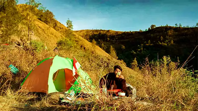 Tempat Camping Di Nganjuk Puncak Sekartaji Gunung Wilis