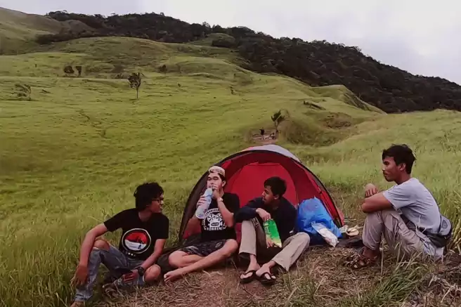 Tempat Camping Di Solok Puncak Gagoan