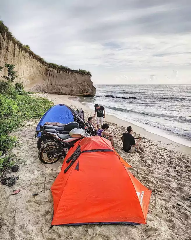 Tempat Camping Di Sulawesi Utara Pantai Tulap