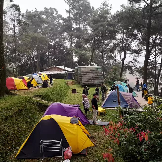 Keindahan Puncak Langit Camping Ground Bogor Jawa Barat