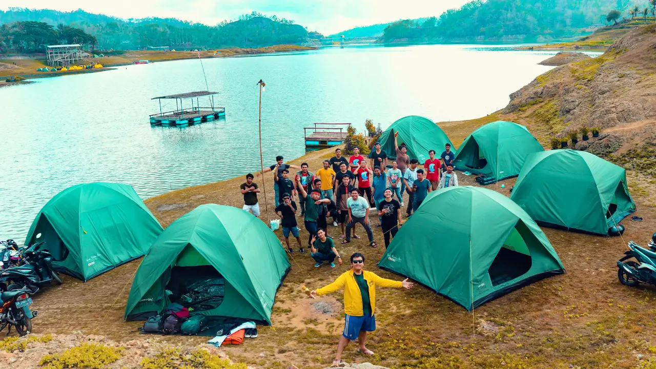 Tempat Camping Di Jogja Taman Bambu Air Waduk Sermo