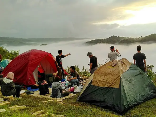Tempat Camping Di Jogja Watu Mabur Mangunan