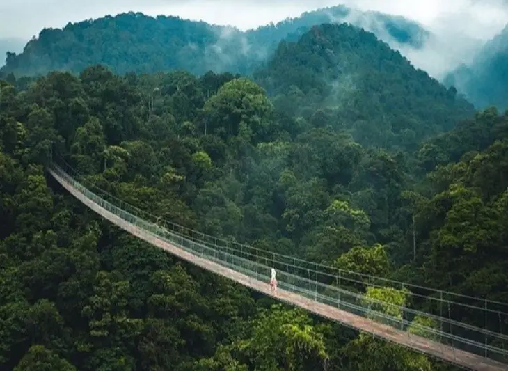Objek Wisata Jembatan Gantung Sukabumi